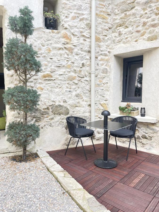 L'Oiseau Bleu Suite Merle Bleu Roubia Kültér fotó